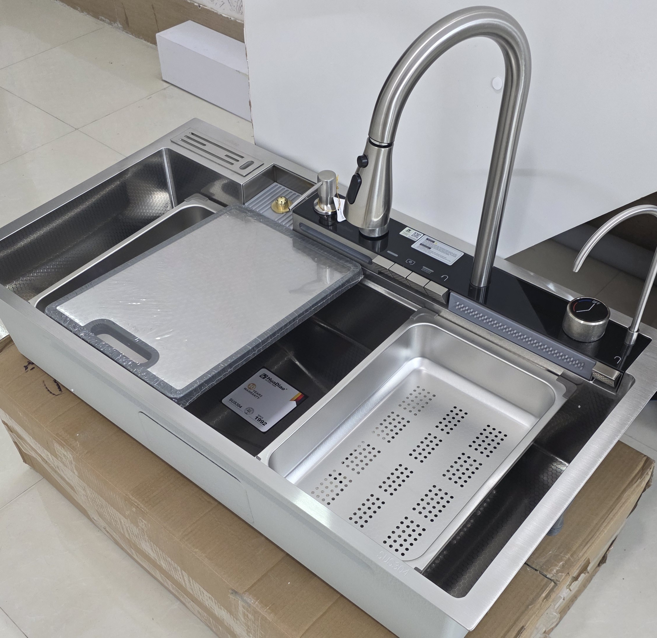 سینک ظرفشویی پیانویی پنج کلید 90cm برند هوادیاو