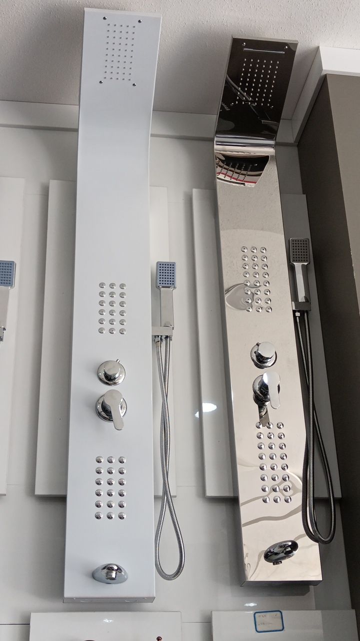 پنل دوش مانیتوردار پنج حالته  هوادیاو